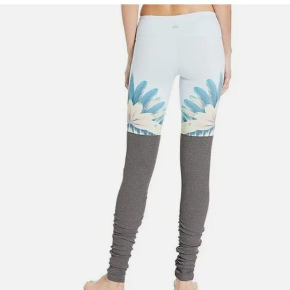 ALO Goddess Legging *NWOT* - Picture 3 of 7